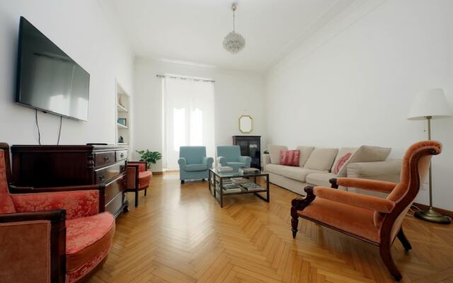 Treasurerome Spanish Steps Family 4BR