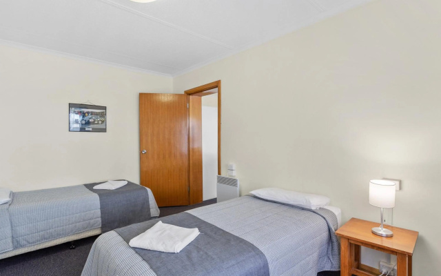 Martin Cash Motel – Guest Rooms – Moonah
