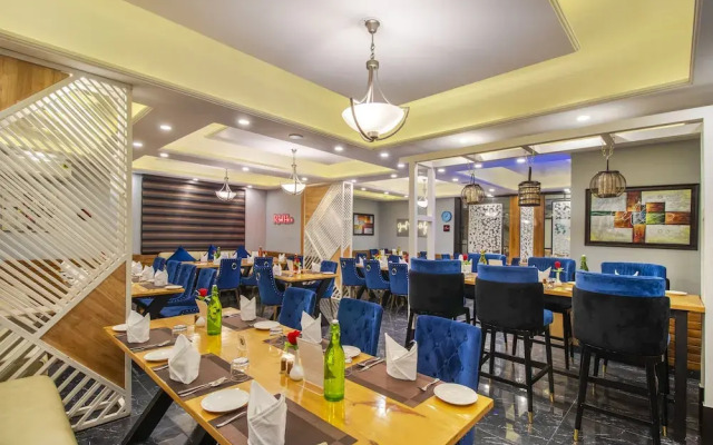 Hotel Sejour Luxury Srinagar