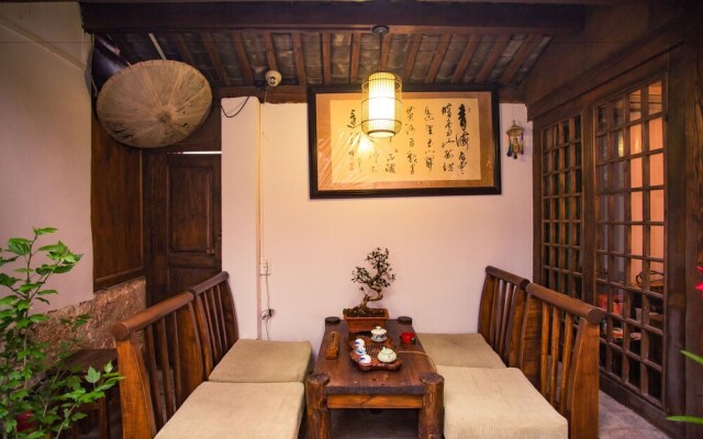 Lijiang Tianlong Inn