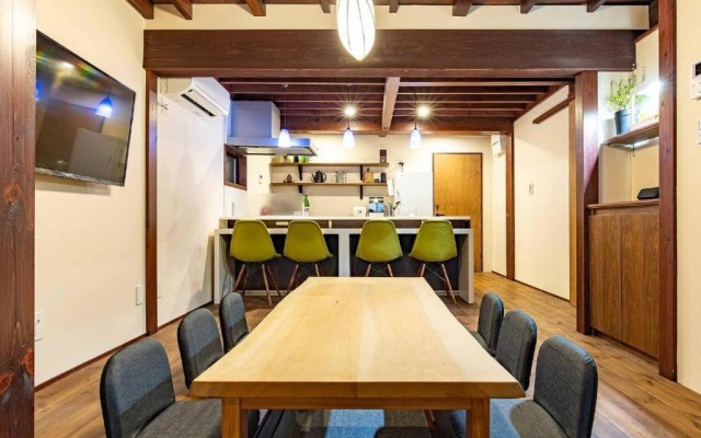 3 Bedrooms Townhouse 사진 1