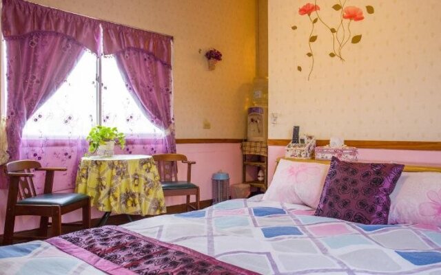 Chenyuan B & B