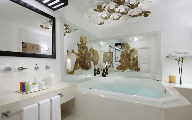 Desire Riviera Maya Resort, Couples Only - Adults Only All Inclusive