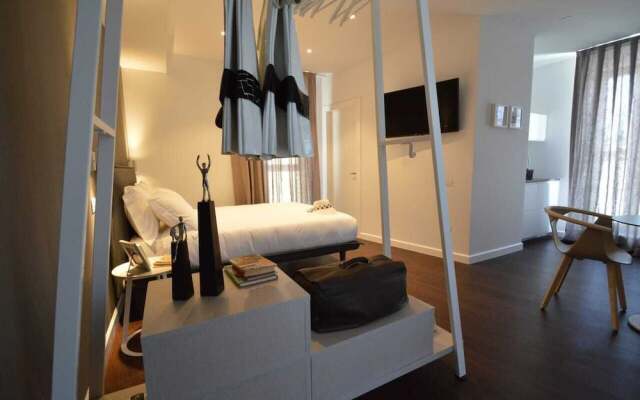 GuestHouse by LaSuite