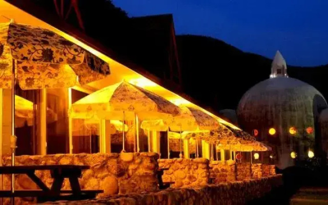 White Castle Resort