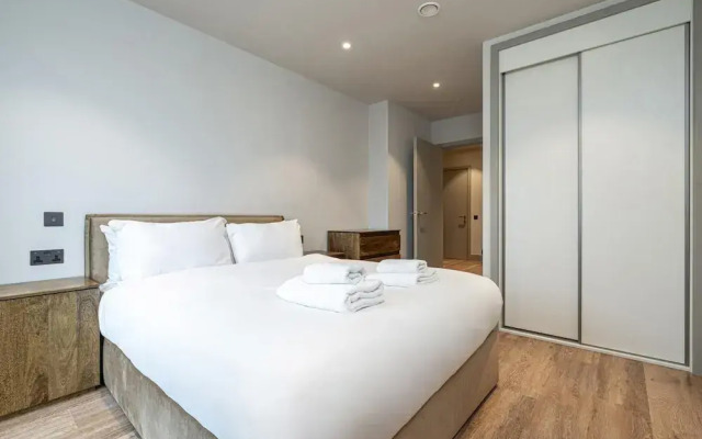 Chic Modern North London Flat