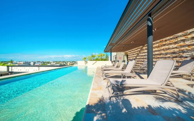 Luxury Studio Pool and Gym - Syrena 201