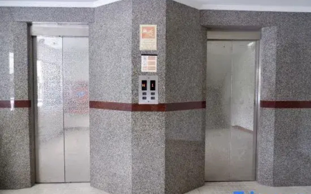 Patong Central Residence & Apartment