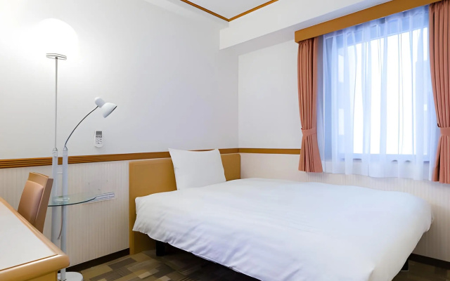 Toyoko Inn Okinawa Naha Omoromachi Ekimae