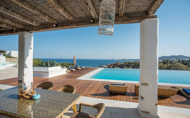 Monogram Travel Antiparos