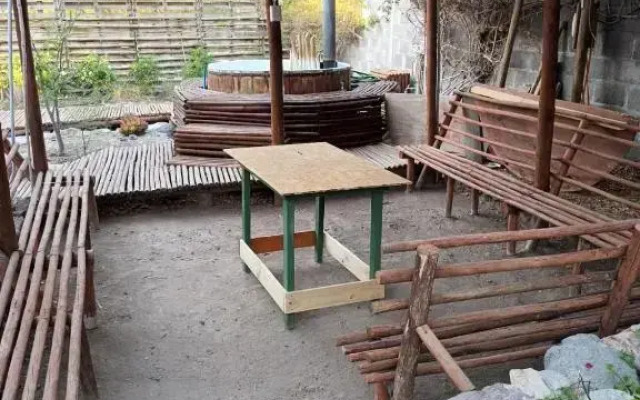 Hostal AlYaras