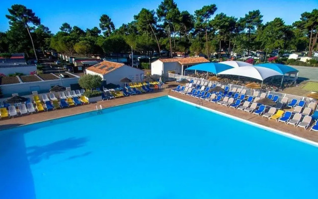 Camping La Palmyre Estanquet