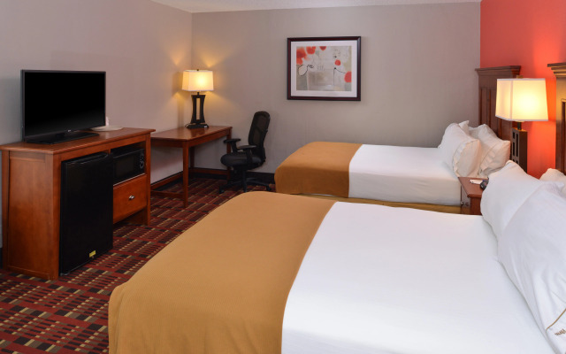 Holiday Inn Express Crestwood by IHG