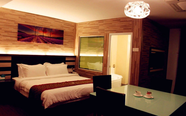 Hotel Time Nilai