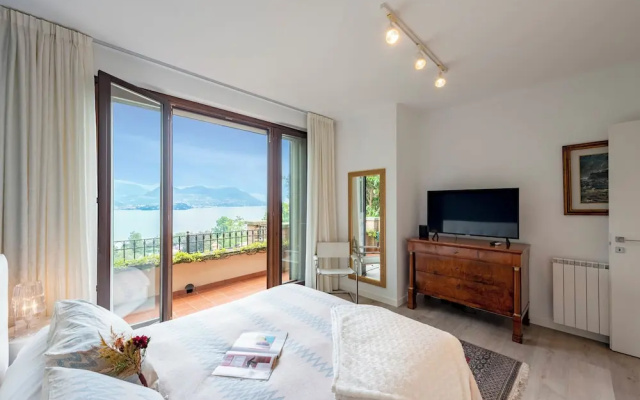 Il Dipinto Sul Lago Stresa Center