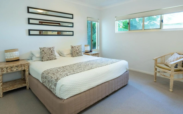 Waters Edge Apartment