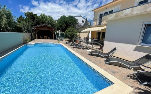 Apartment in Croatia Near Adriatic Coast