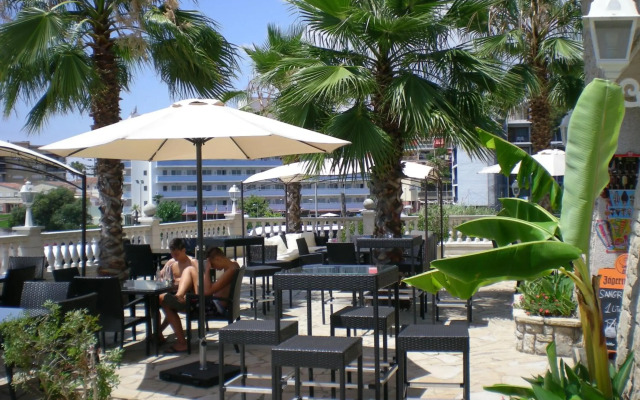 Hotel Bonsol