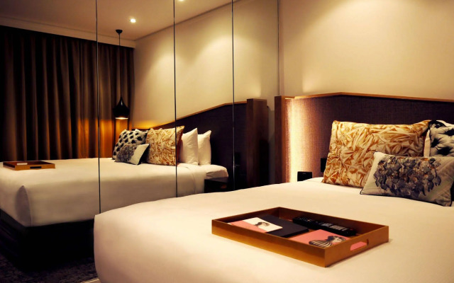 Museum Apartment Hotel, Independent Collection by EVT