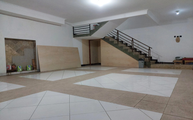 Dewi House Pondok Hijau Parongpong Bandung 1