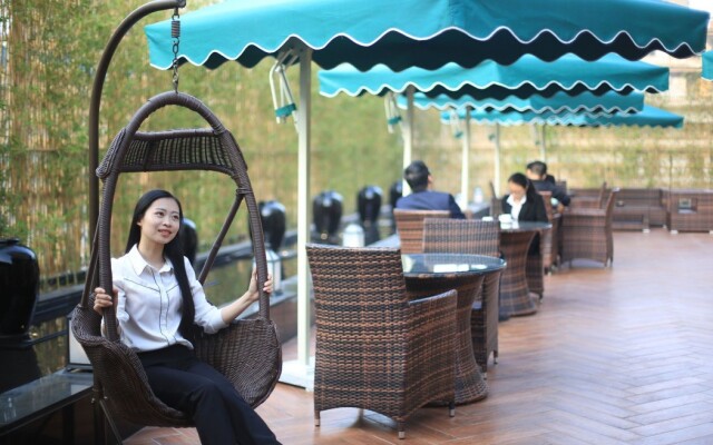 Relaxed Season Hotel - Foshan