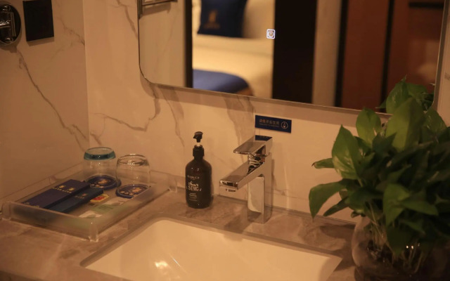 Super 8 Hotel Premier Kashgar Ancient City Food Street