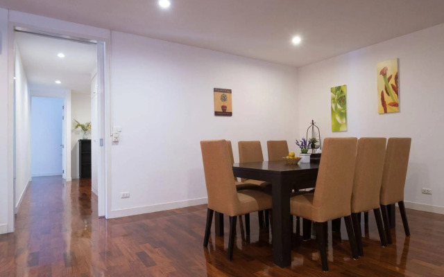 Benviar Tonson Residence