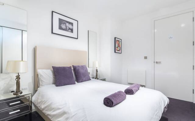 Baltimore Wharf Apartments