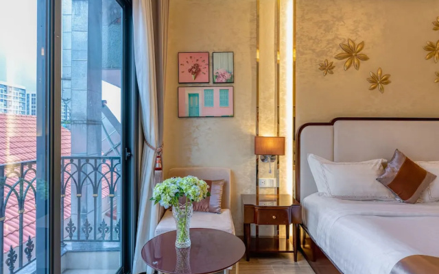 Golden Tree Hotel & Apartment by ZUZU