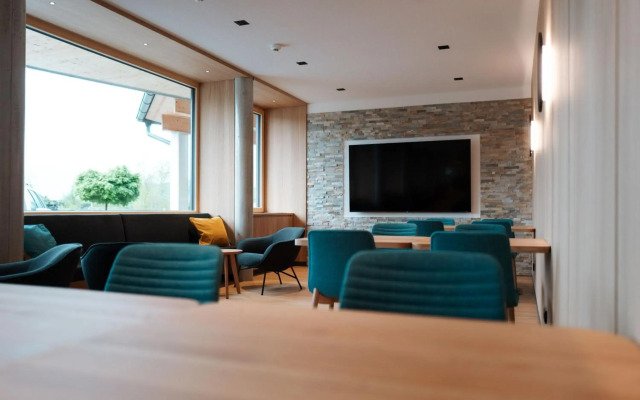 eduCARE Hotel
