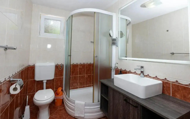 Apartment Novoselic