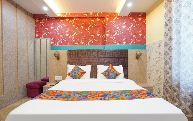 Rs Residency by OYO Rooms