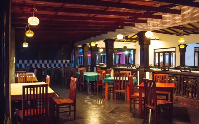 Cinnamon Garden Hotel