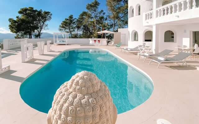 Villa The White Pearl