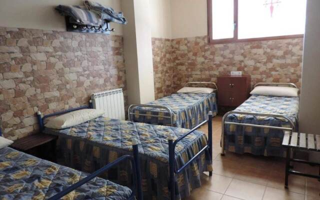 Albergue Santo Tomás de Canterbury - Hostel