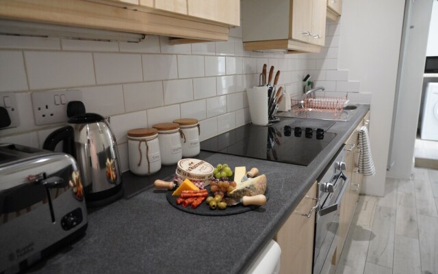 Camden Reach 3 Bedroom Apartment