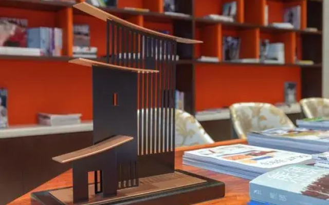 Xingguo Conrab hotel