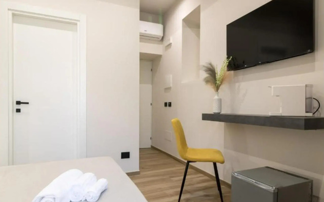 Hispirya Rooms