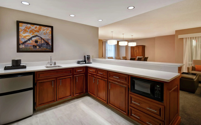 Embassy Suites Little Rock