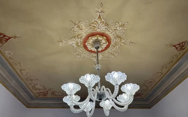 Tuscan Palace - Buratti Apartment