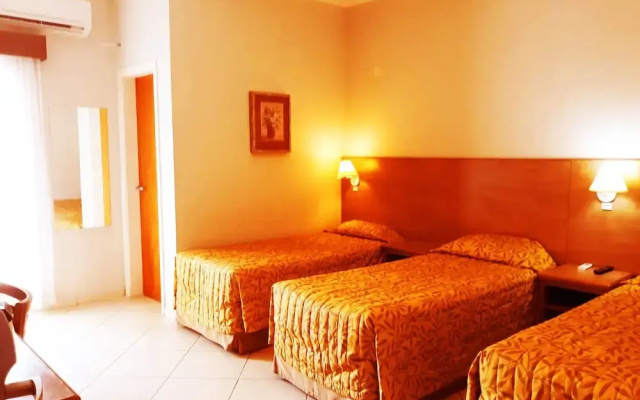 Lazuli Hotel