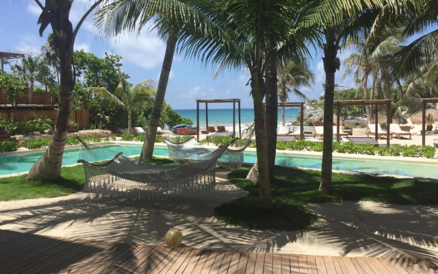Maria Del Mar Tulum