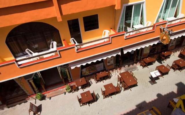 Hotel & Restaurant Bucaneros, Isla Mujeres