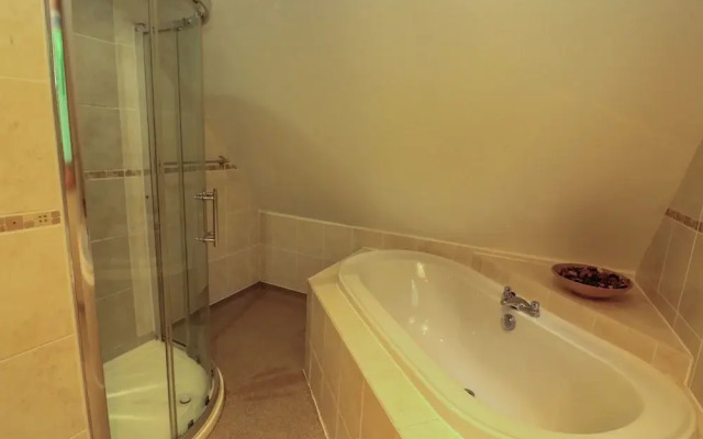 Lodge 58 - Oak Tree Lodge