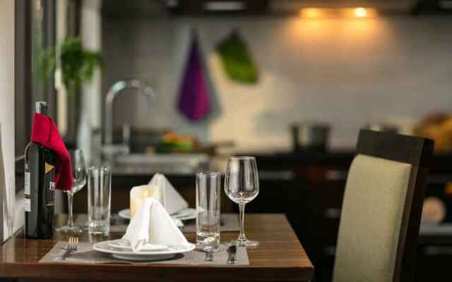 The Bloom Classic - Hotel and Bistro