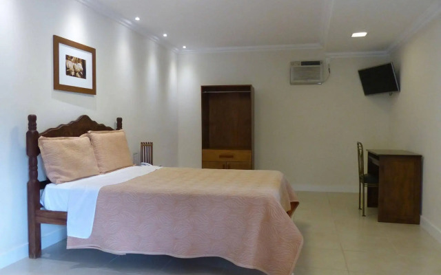 Hotel Serra Everest