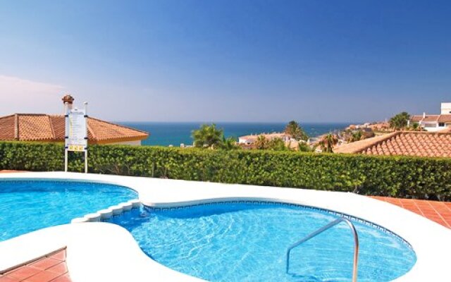 Ramada Hotel&Suites Marina del Rey, 29649 Málaga, Spain