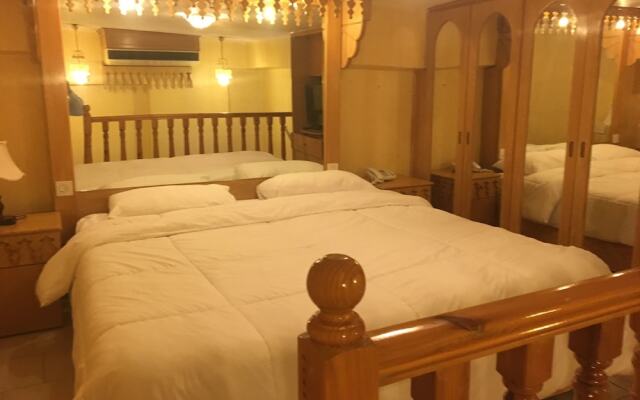 Kuwait Palace Hotel Apartments