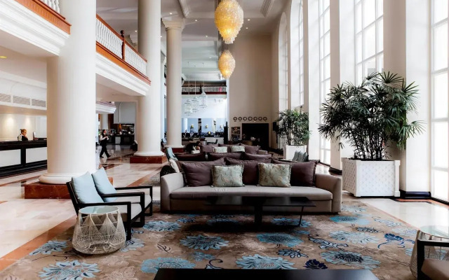 Pullman Cairns International