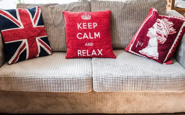 October House Holiday Cabin